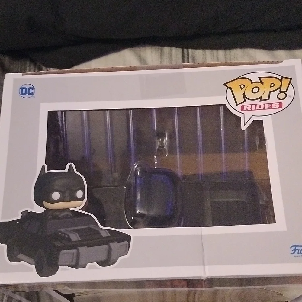 POP RIDES BATMAN - Picture 2 of 6